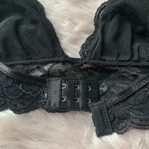 Anemone Lace Bralette - Picture 6 of 7